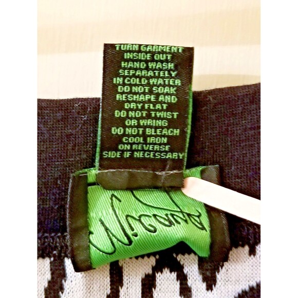 NICAYA Black White Print Maxi Skirt Plus Sz 2x Stretchy Knit Long Leaves A-Line - Picture 5 of 5